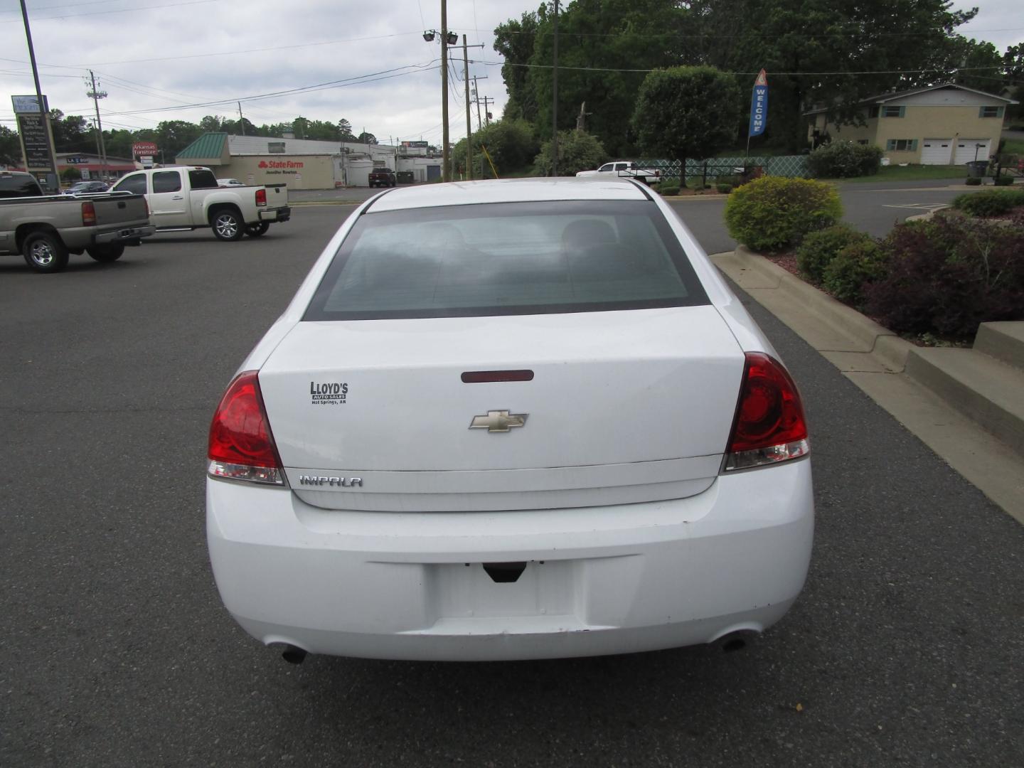 2013 WHITE Chevrolet Impala (2G1WF5E39D1) , located at 1814 Albert Pike Road, Hot Springs, AR, 71913, (501) 623-1717, 34.494228, -93.094070 - Photo#3